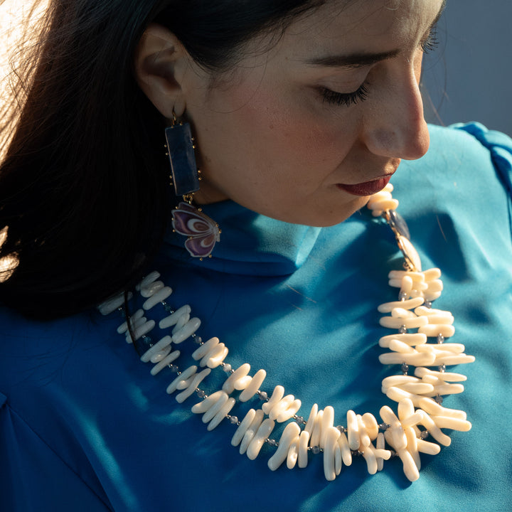 Collana rami in corallo e cianite montata su argento