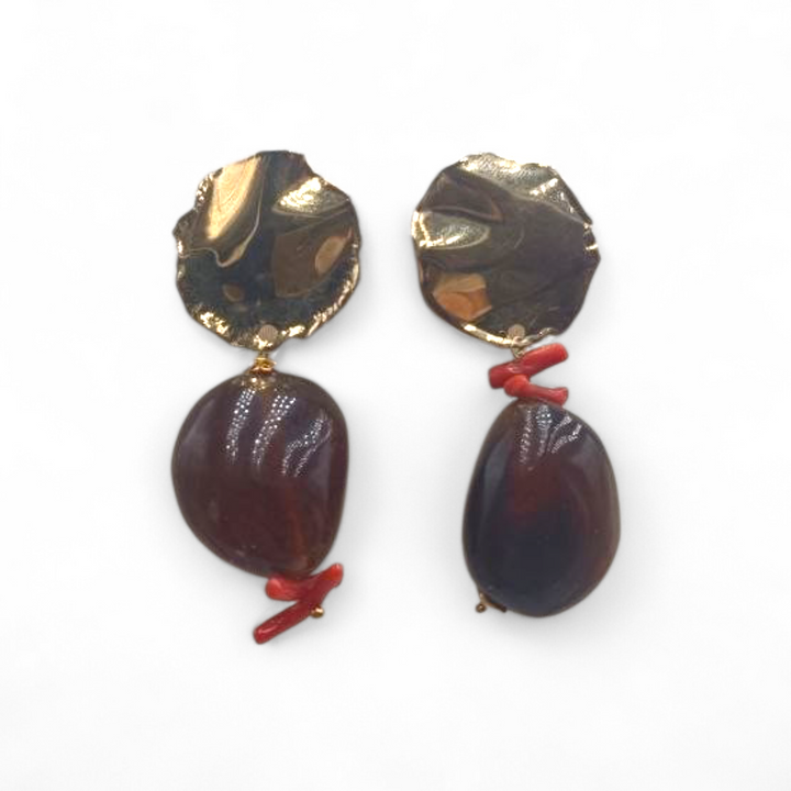Orecchini di Corallo montati in Argento Dorato