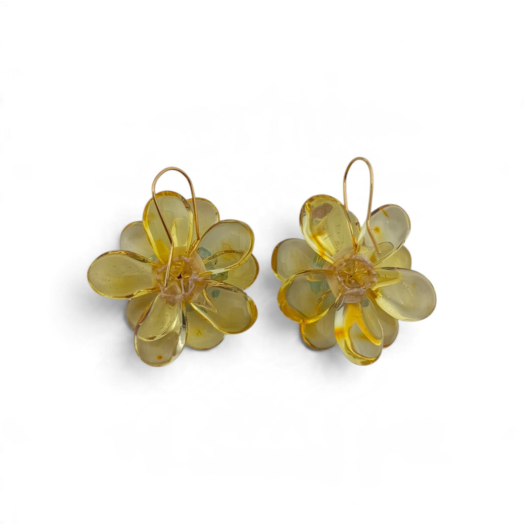 Orecchini Fiori di Ambra montati in Argento Dorato