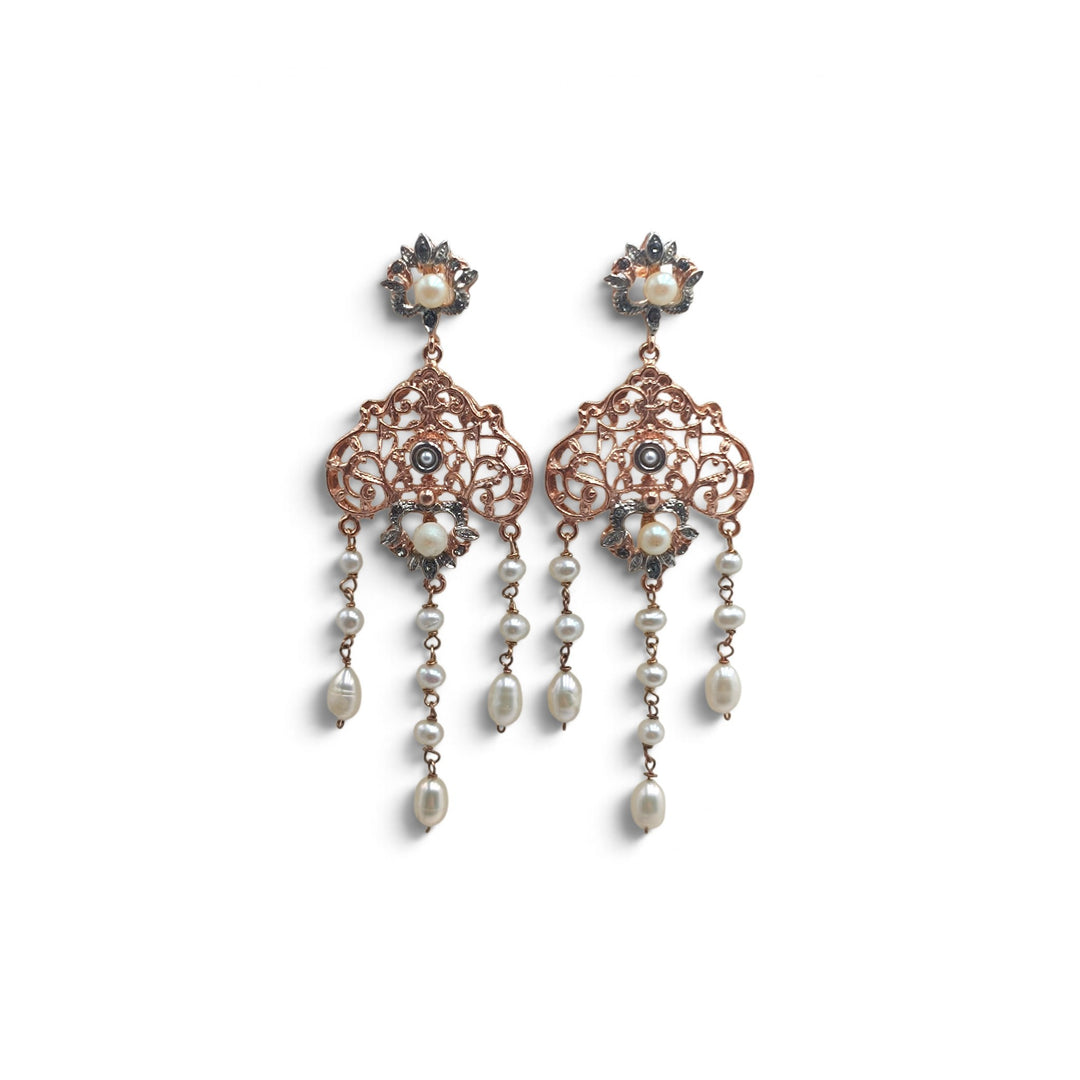 Orecchini Stile Antico con Perle e Swarovski montati in Argento Ramato