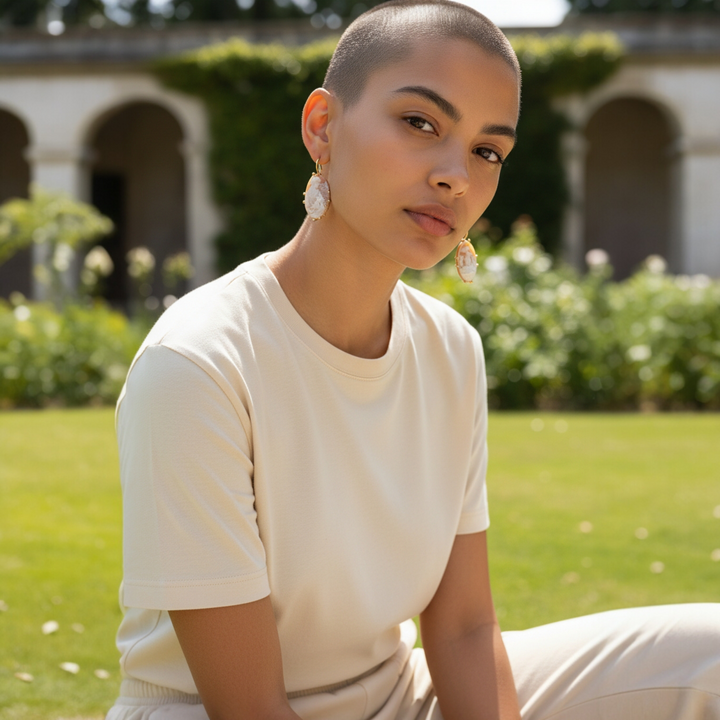 Orecchini Dama con Agnello e Dea Venere, di Cammeo montati in Argento Dorato