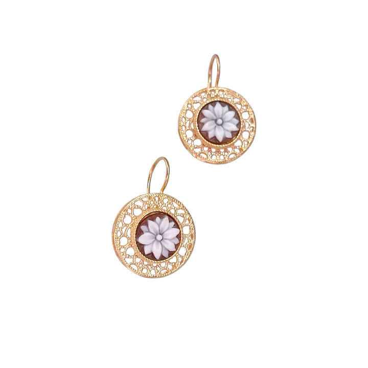 Cameo patch earrings mounted on gold plated silver, filigree workmanship