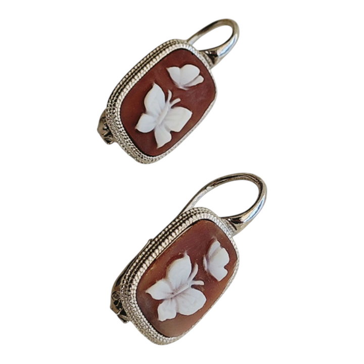 Butterfly earrings in cameo mounted on silver