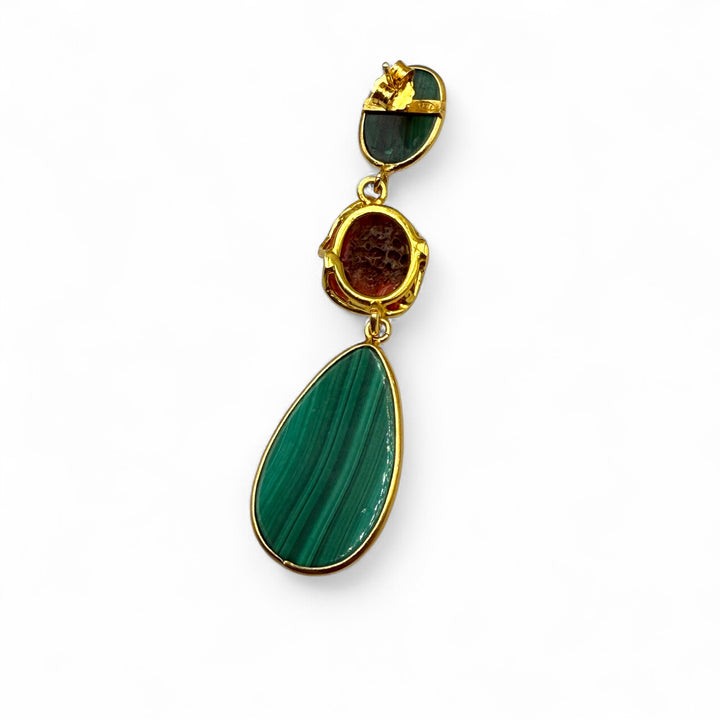 Orecchini malachite e corallo montato in argento