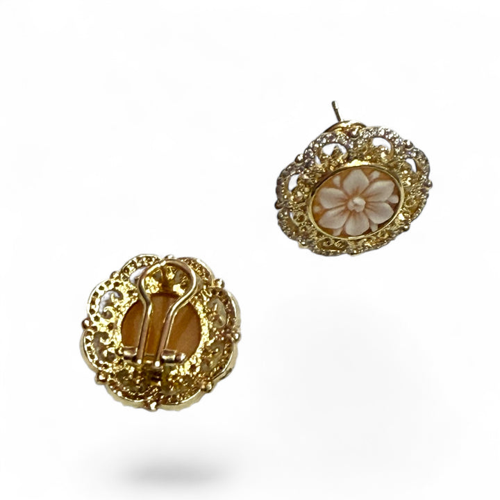 Floral patch earrings set in silver and zirconia