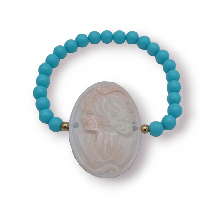 Bracciale dea in cammeo e perle turchese