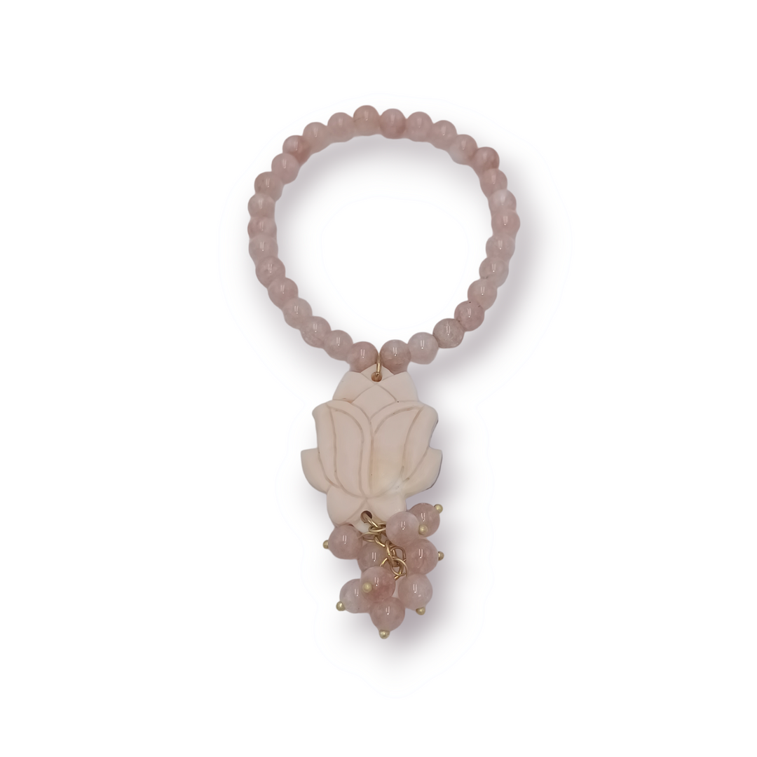 Bracciale tulipano in cammeo montati su perle