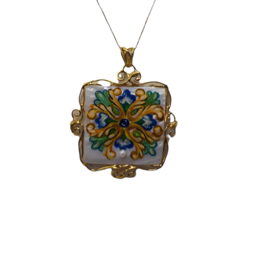 Collana vietrese su madreperla