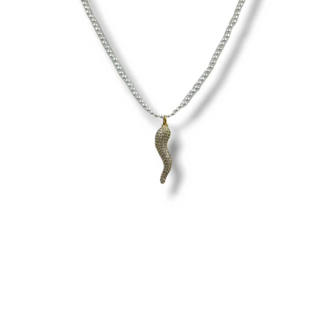 END OF COLLECTION - Horn necklace on steel