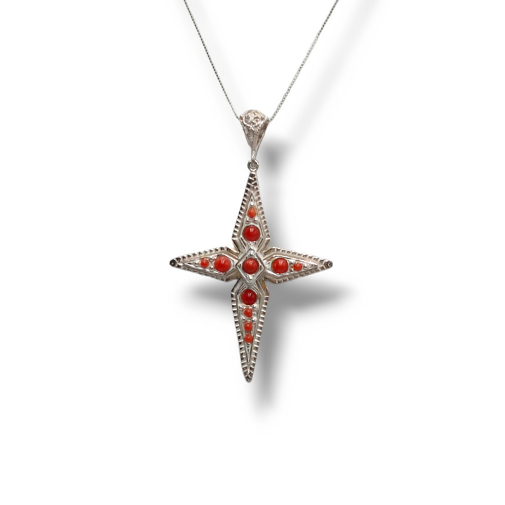 Collana croce in corallo montato su argento