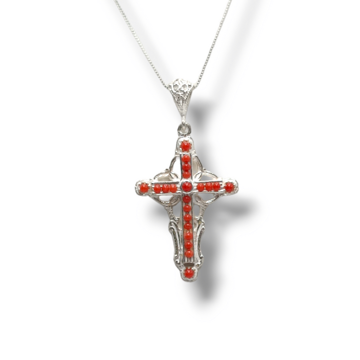 Collana croce in corallo montato su argento