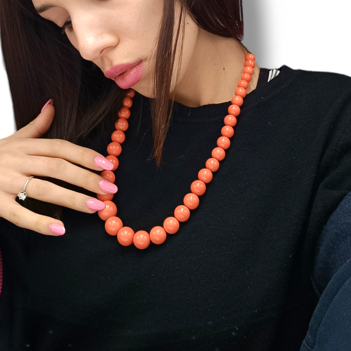 Collana su pasta di corallo
