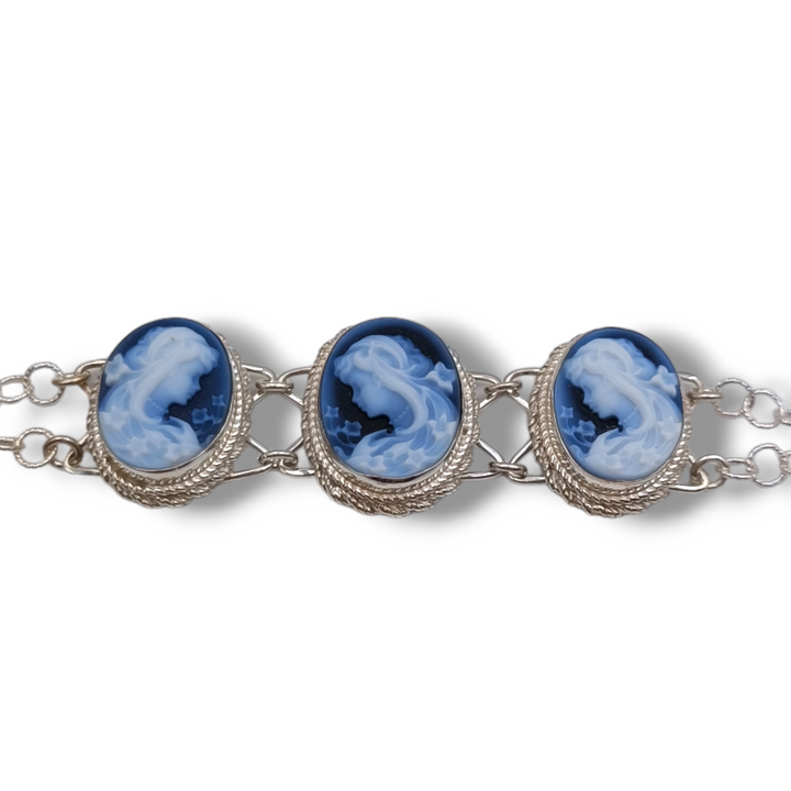 Bracciale in agata blu montato su argento