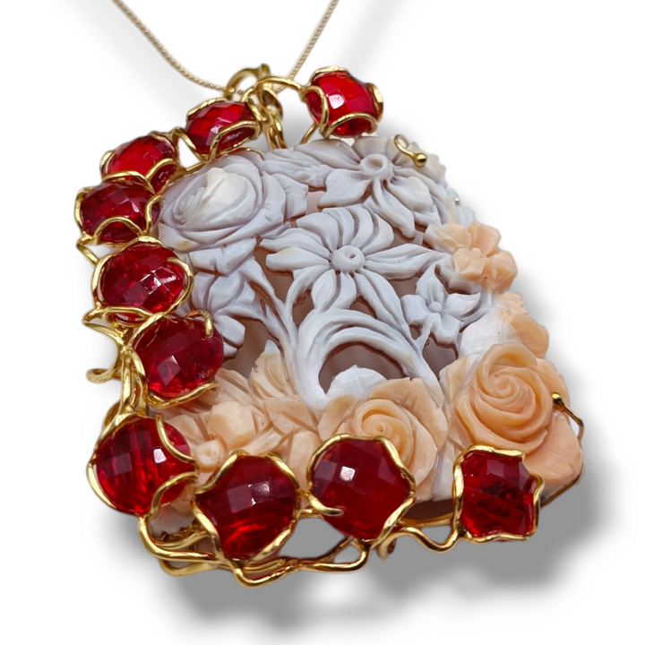 Cameo flower pendant mounted on silver