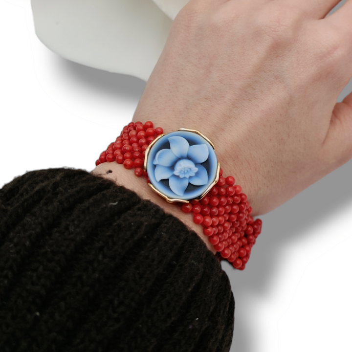 Bracciale fiore in agata e corallo montato su argento