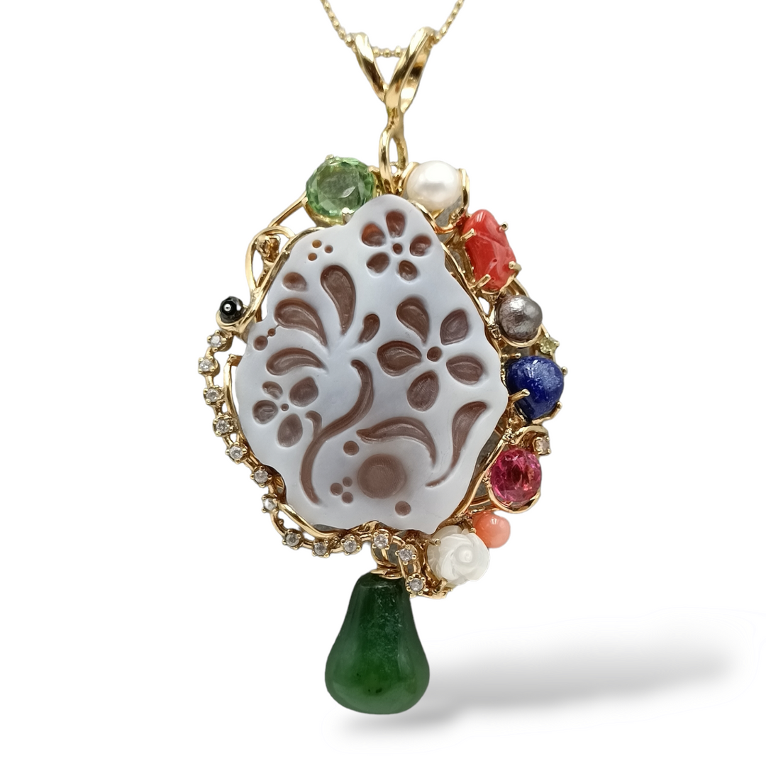 Cameo flower pendant mounted on gold plated silver 