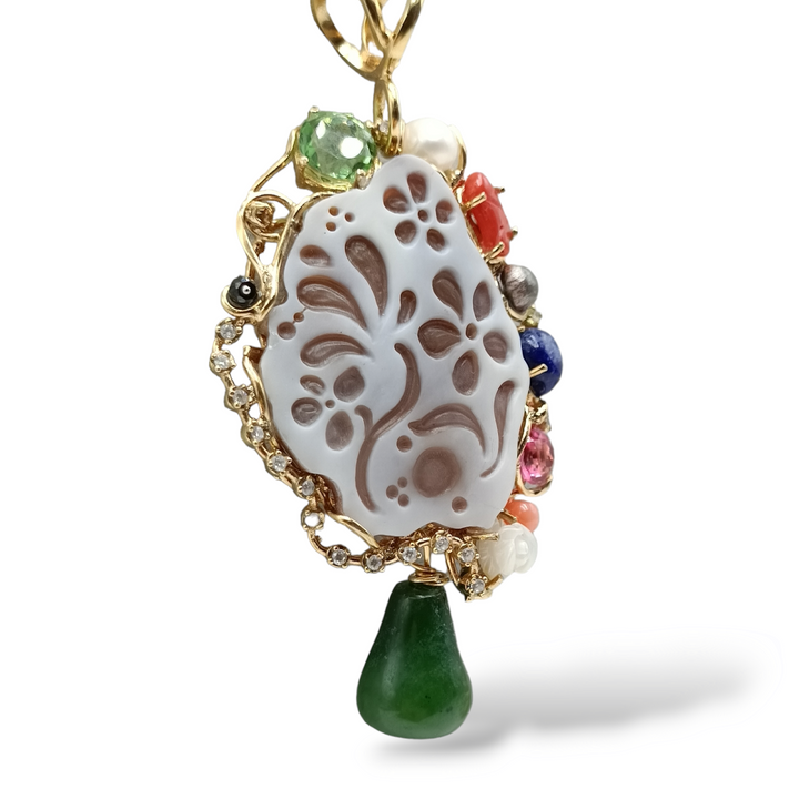 Cameo flower pendant mounted on gold plated silver 