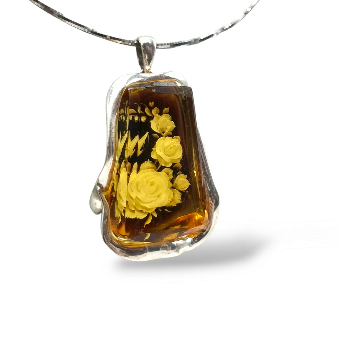 Lucky fairy cameo necklace