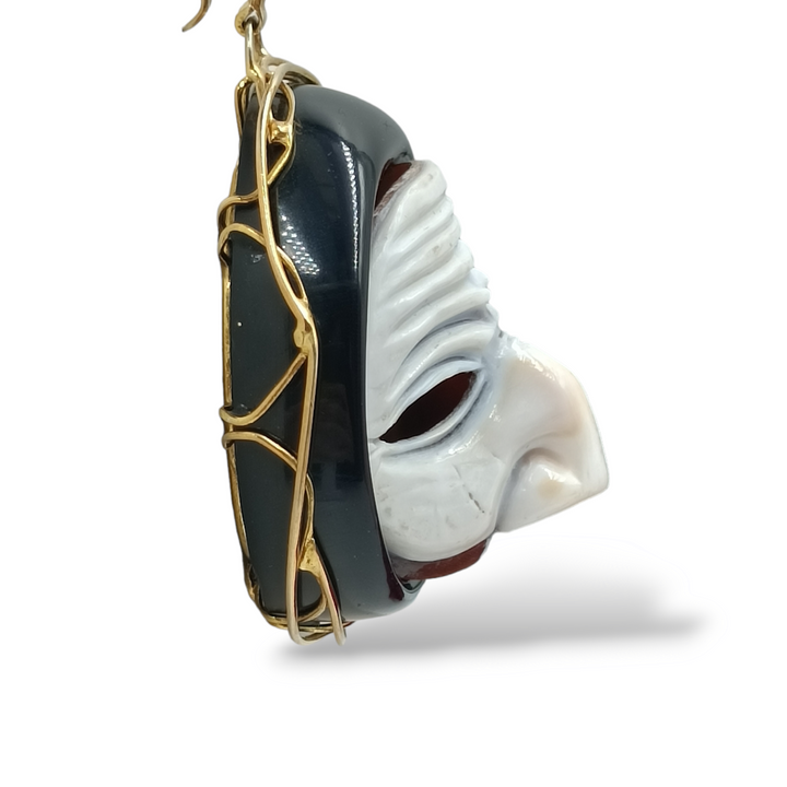 Collana ciondolo maschera napoletana in cammeo montato su agata e argento