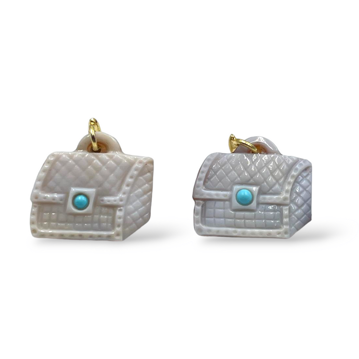 Cameo purse earrings mounted on silver
