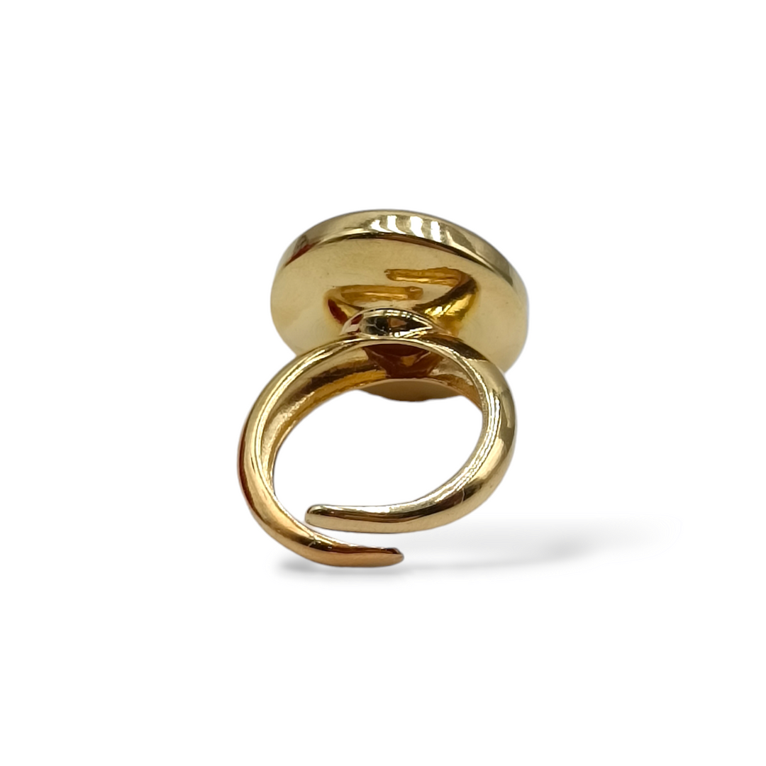 Cameo crown ring mounted on silver