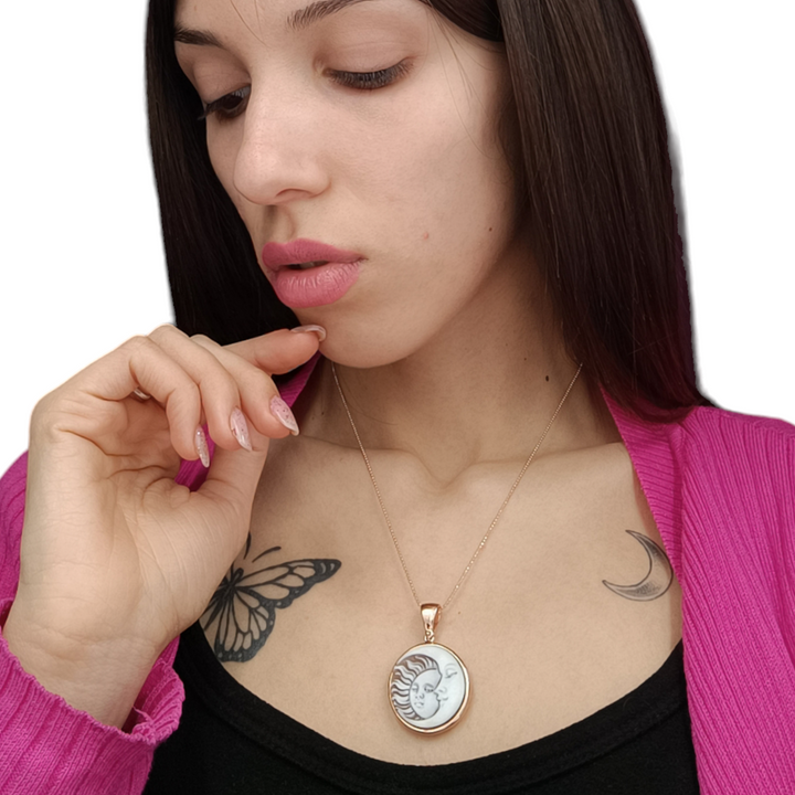 Sun moon pendant necklace in cameo mounted on silver
