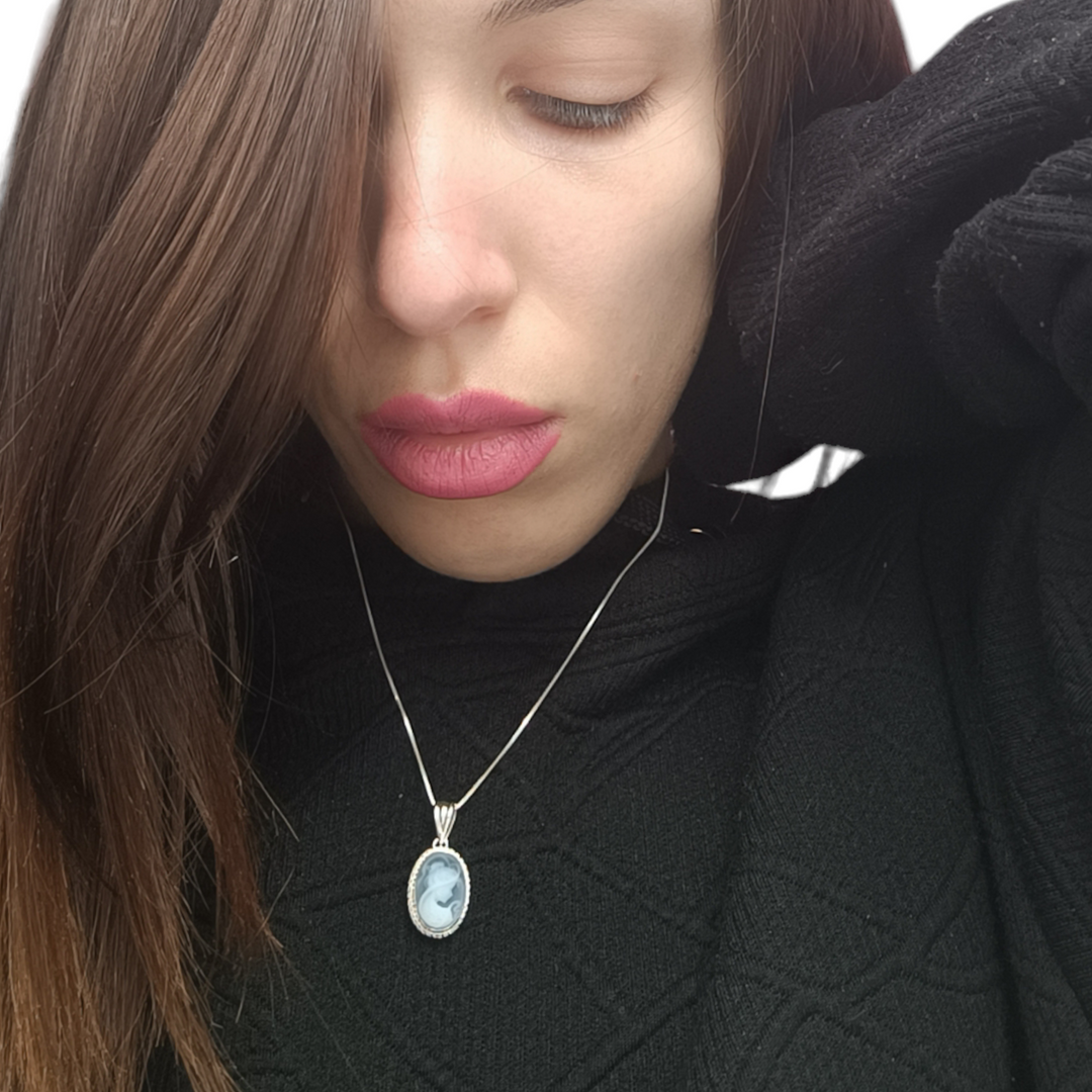Agate Goddess Pendant Necklace Mounted on Silver