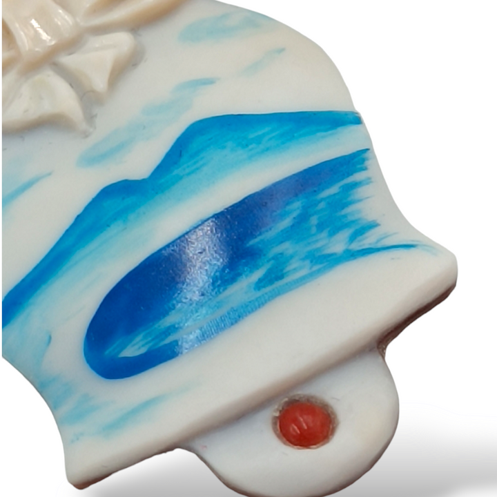 Capri bell pendant in cameo mounted on silver