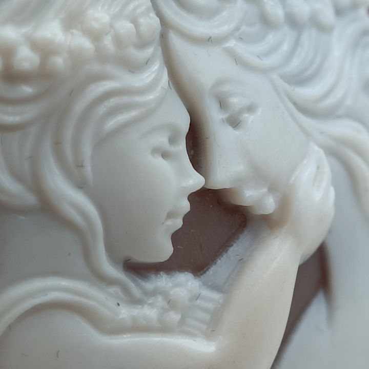 Mini Love Marriage Pendant 2.0 in Cameo Mounted on Silver