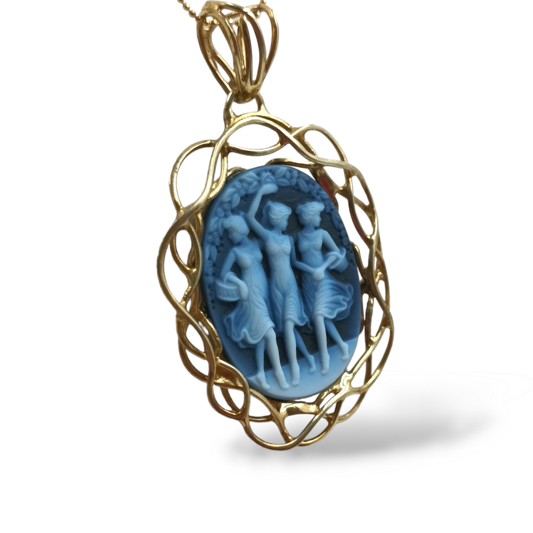 Collana ciondolo le tre grazie in agata montato su argento
