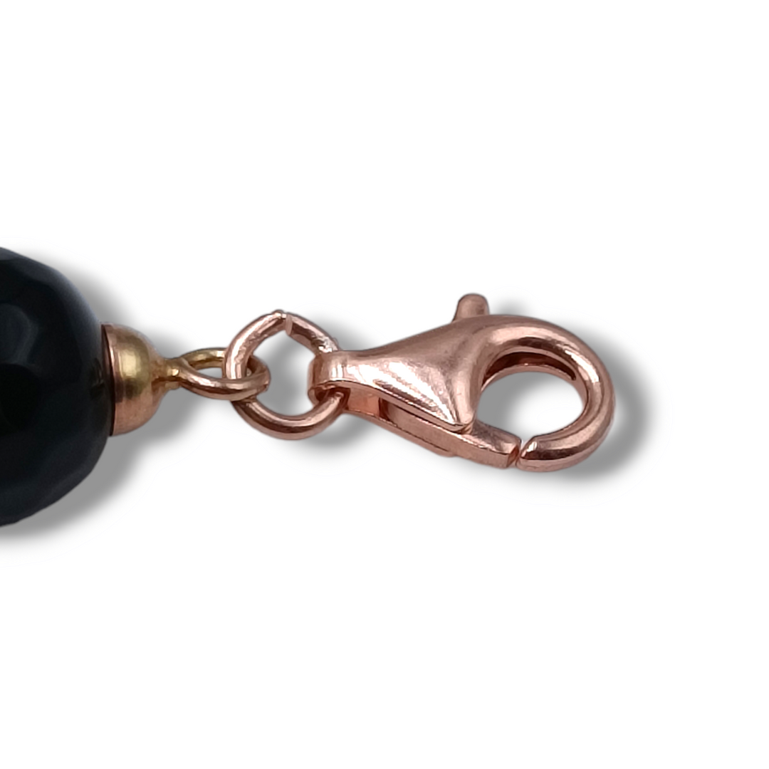Bracciale su agata nera e corallo vero
