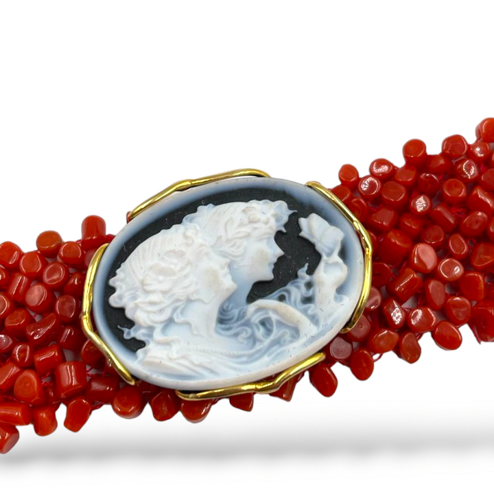 Bracciale dea in corallo e agata montato su argento