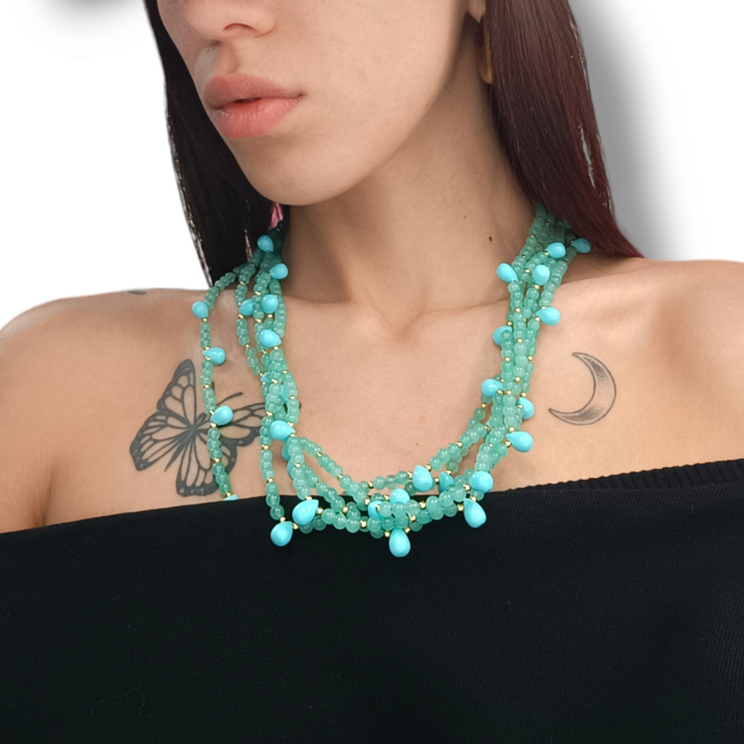Collana multifilo con quarzo verde