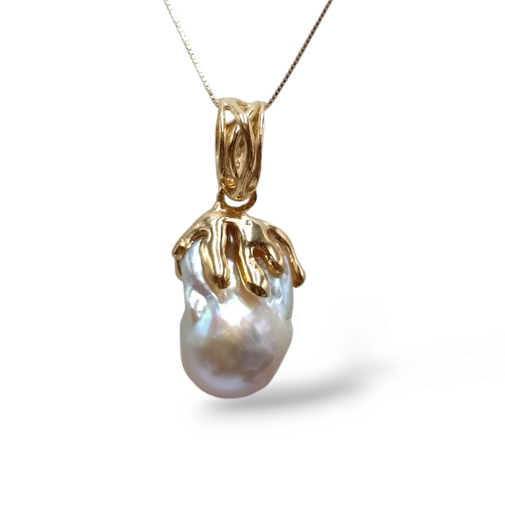 LAUNCH OFFER - Baroque pearl and silver pendant