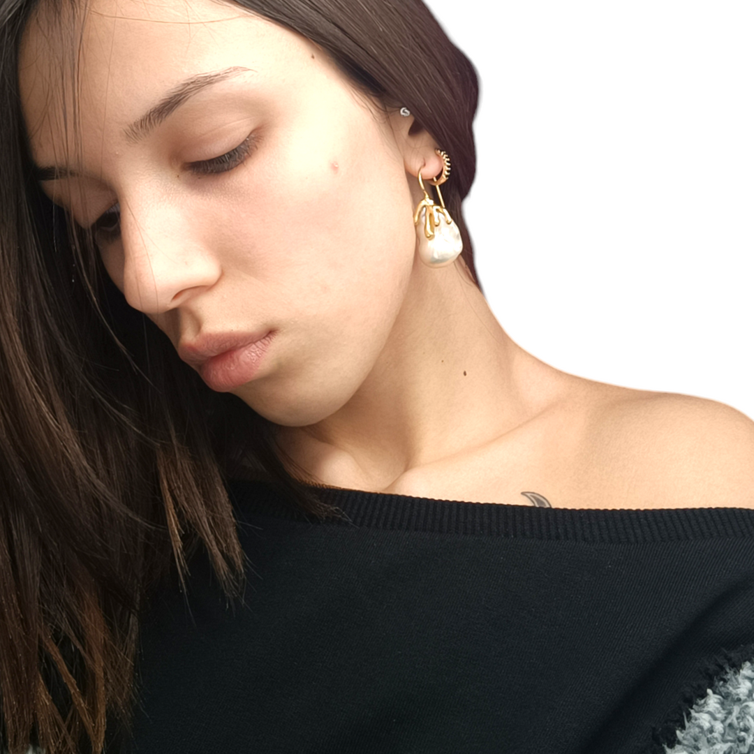 Baroque pearl and silver earrings