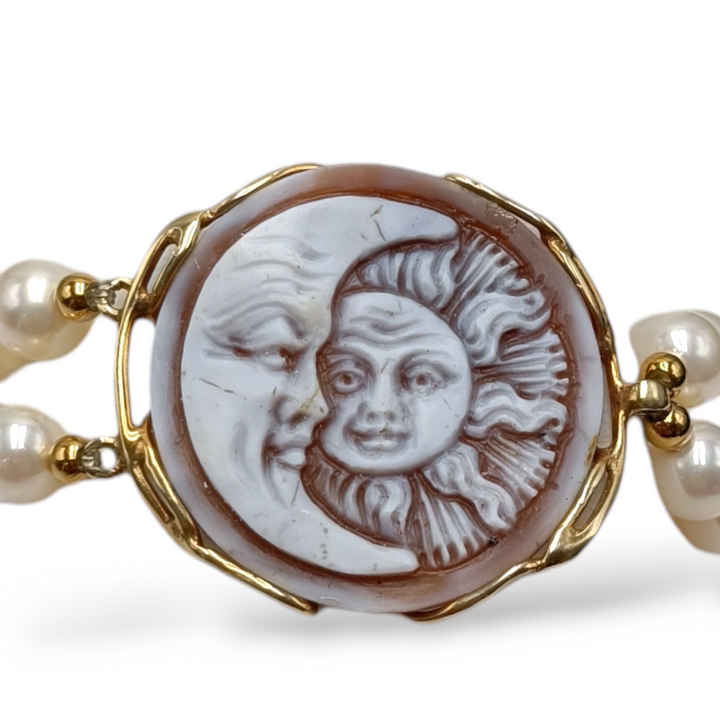 Bracciale sole luna in cammeo montato su argento