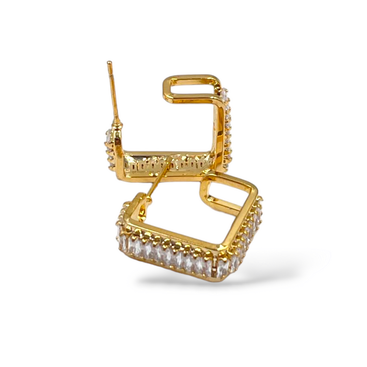 END OF COLLECTION - Square zirconia earrings
