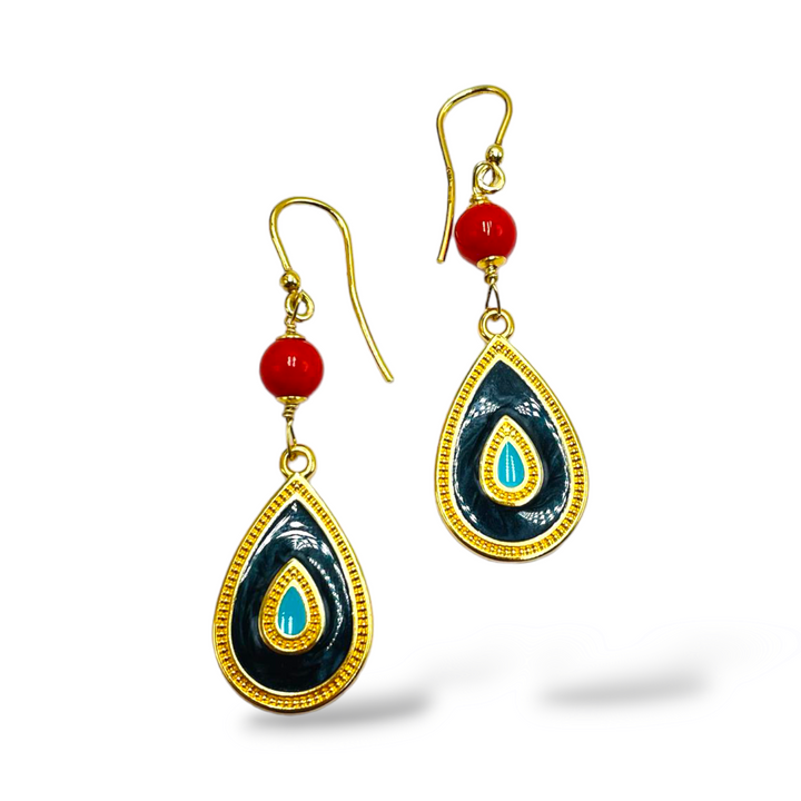 LAUNCH OFFER - Square earrings in real red coral and Zama, mounted on silver