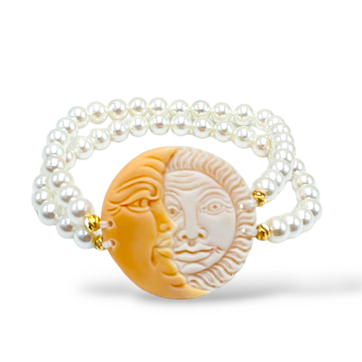 Bracciale sole luna in cammeo e perle montati su argento