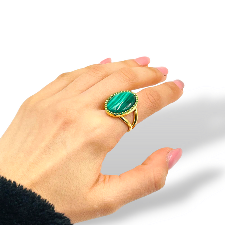 END OF COLLECTION - Oval malachite ring mounted on silver