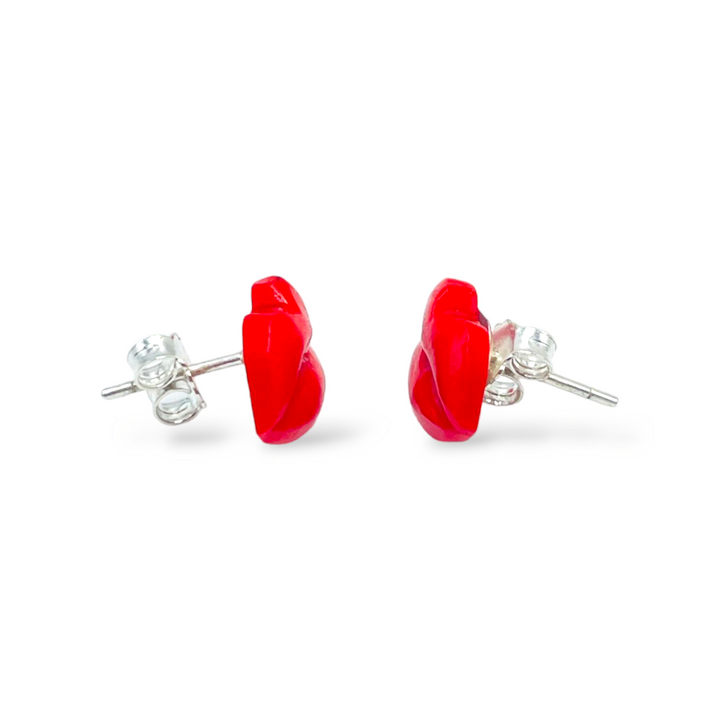 END OF COLLECTION - Kiss earrings in coral paste mounted on silver