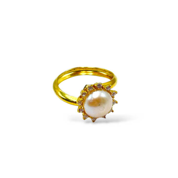 Pearl ring mounted on silver