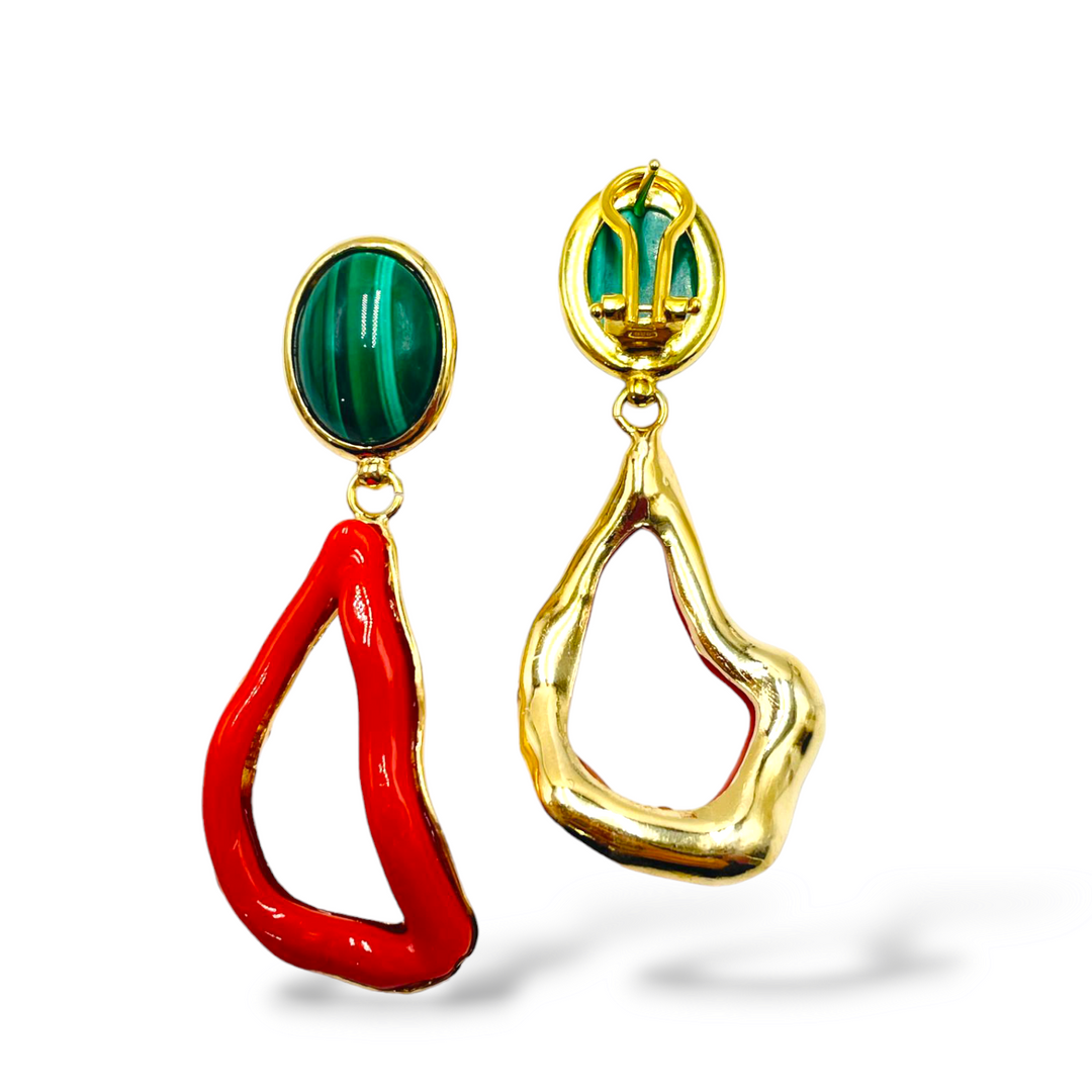 Orecchini in malachite e corallo vero montati su argento