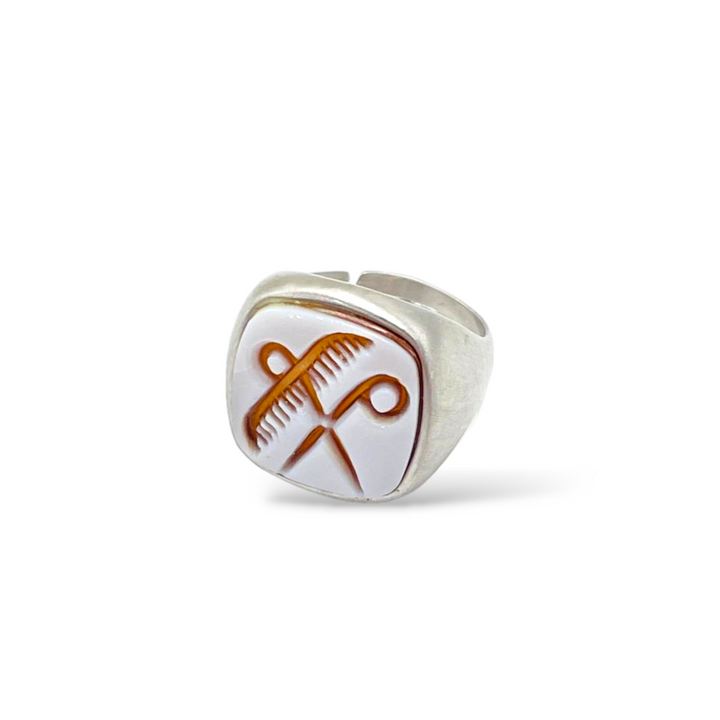 Venus necklace by Botticelli