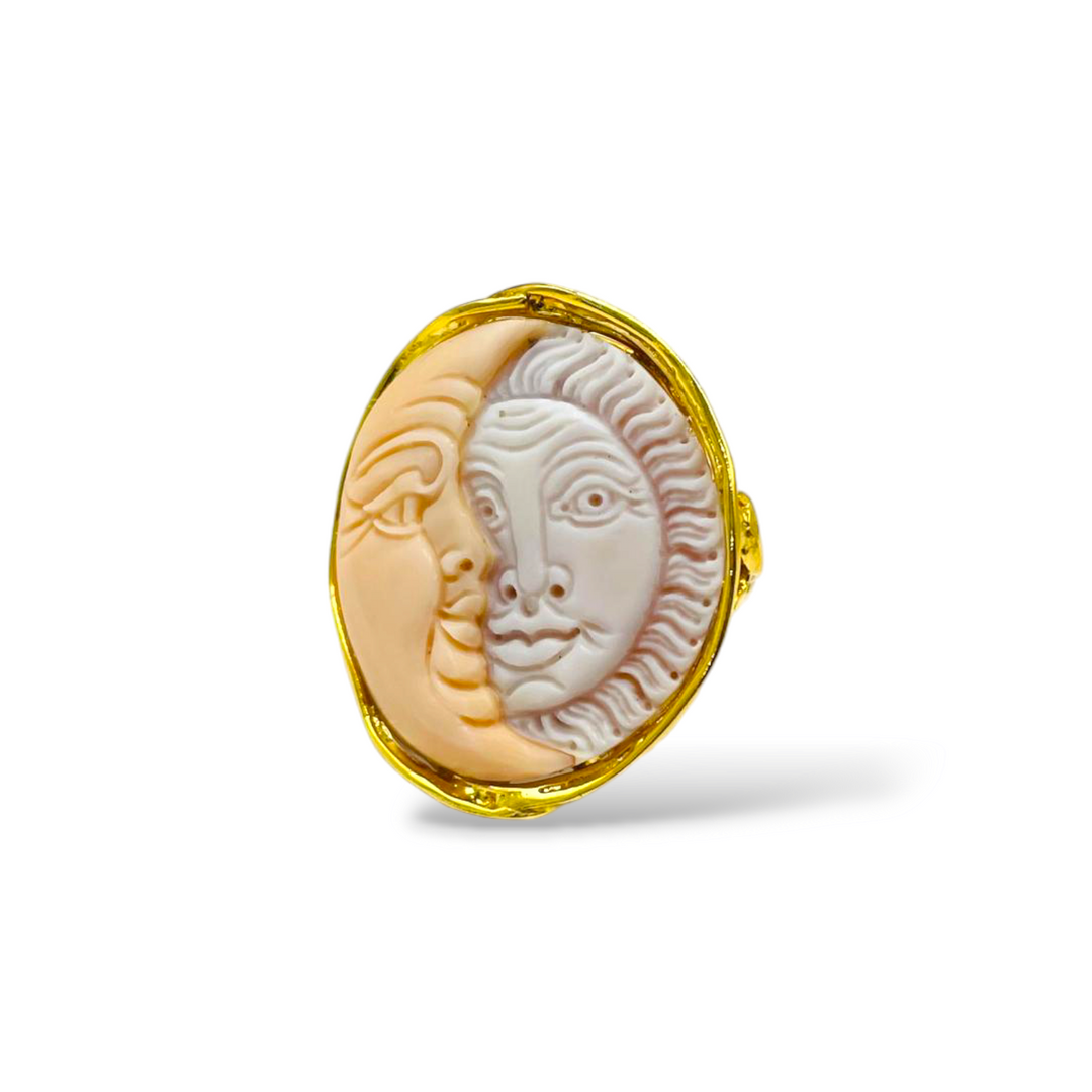 Anello sole luna in cammeo sardonico e montato su argento Lucia Vitiello Gioielli di Napoli
