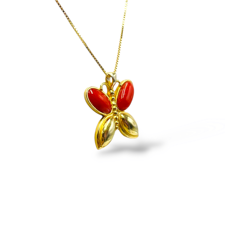 Collana ciondolo farfalla in corallo rosso  montata su argento