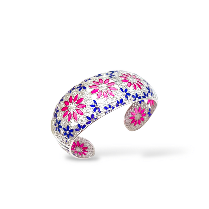 Bracelet flowers in enameled silver filigree workmanship