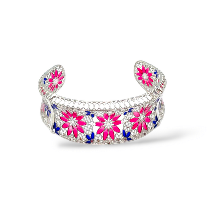 Bracelet flowers in enameled silver filigree workmanship