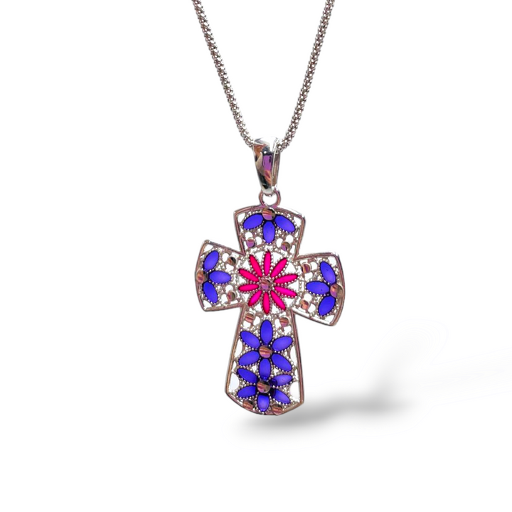 Cross pendant in enamelled silver with filigree workmanship