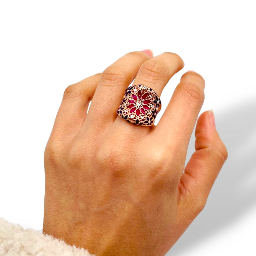 Enamelled silver ring with filigree workmanship